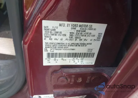 2013 Ford F-250 Lariat z USA, uszkodzony, nr VIN 1FT7W2BT1DEA17981